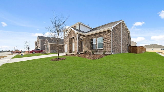 view of front of property with a front yard