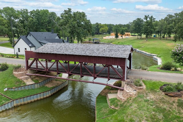 view of property's community featuring a water view