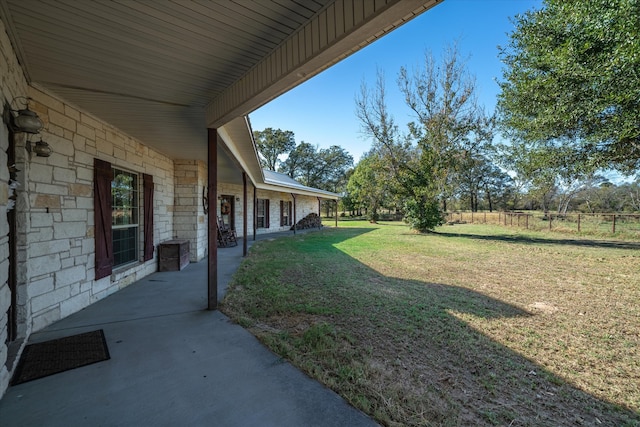 view of yard with a patio