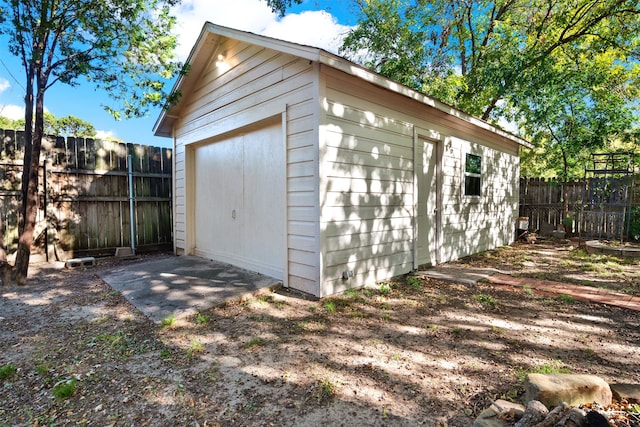 view of outbuilding