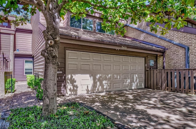 743 Oakwood Trl, Fort Worth, TX 76112 - garage with concrete driveway