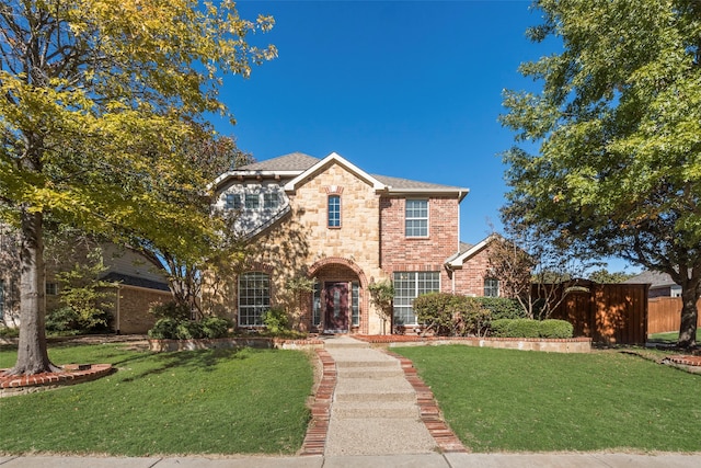 front of property featuring a front lawn