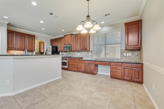 kitchen featuring crown molding, stainless steel appliances, hanging light fixtures, and tasteful backsplash