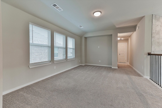 spare room with carpet flooring