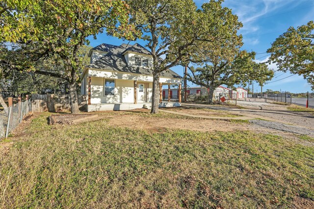 view of yard featuring a porch