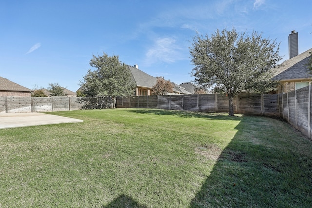 view of yard with a patio