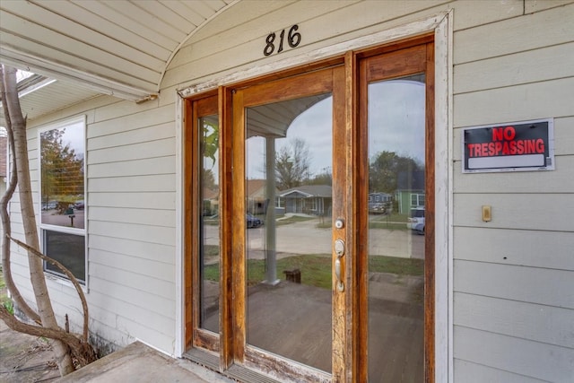 view of exterior entry