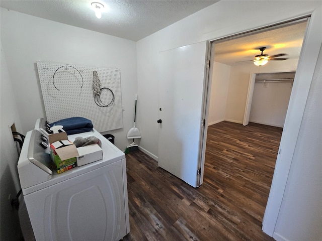 clothes washing area featuring ceiling fan, washer / clothes dryer, a textured ceiling, and dark hardwood / wood-style floors