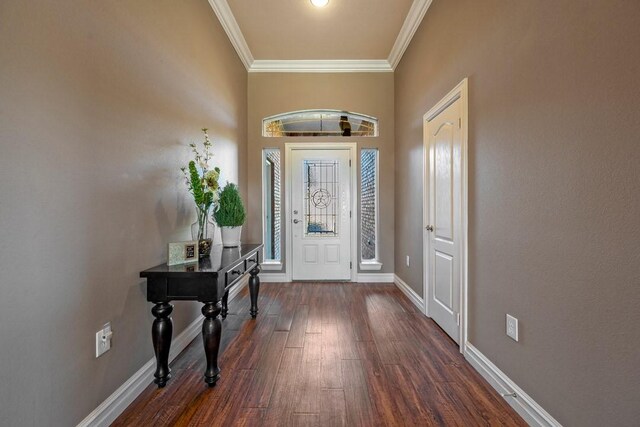 sitting room with ceiling fan, sink, ornamental molding, and hardwood / wood-style flooring