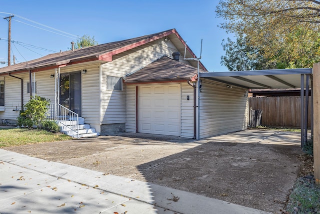 view of front of property featuring a garage