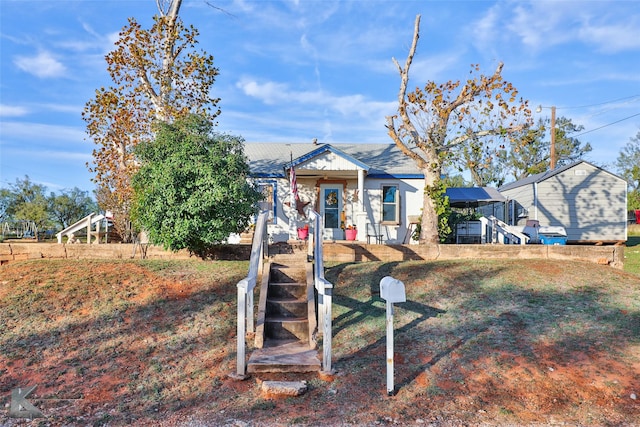 view of front of home