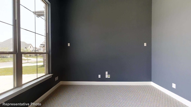 view of carpeted spare room