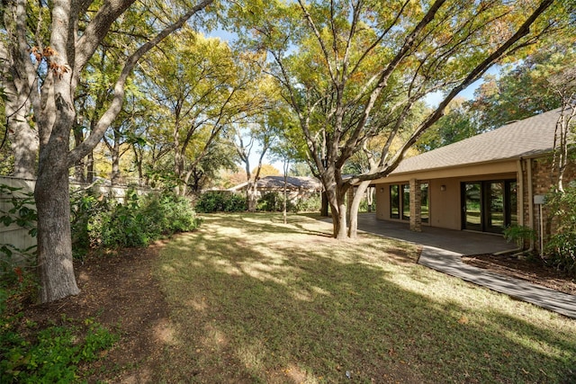 2516 Beefeater Dr, Wichita Falls, TX 76308 - view of green lawn