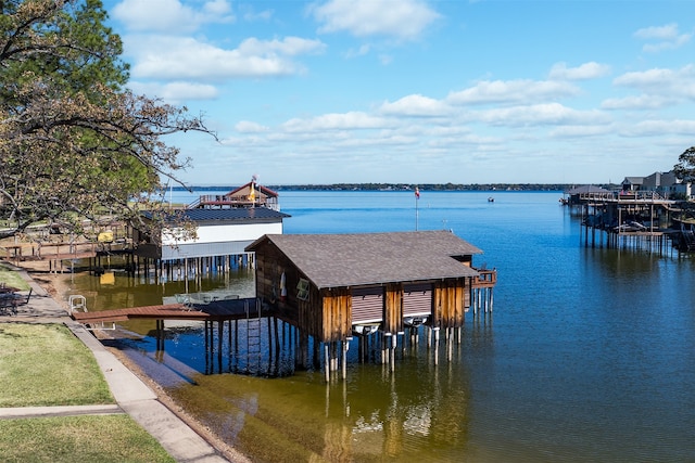 dock area featuring a water view