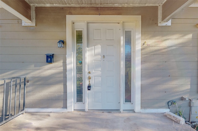 view of exterior entry