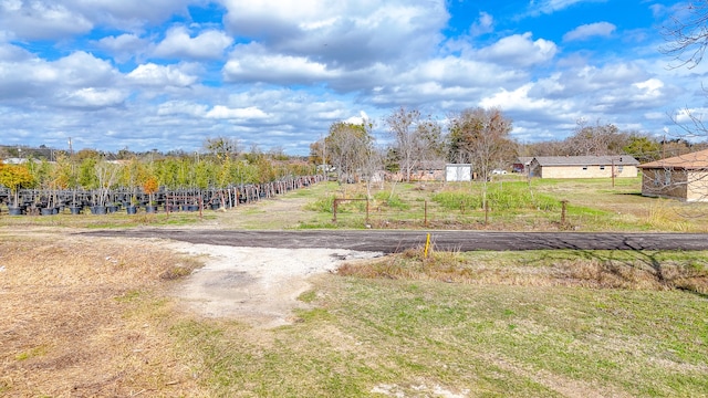 Listing photo 3 for 531 W Bowie St, Mexia TX 76667