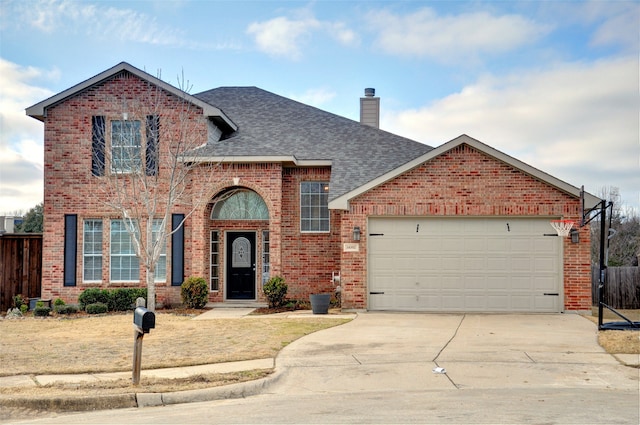 view of front property featuring a garage