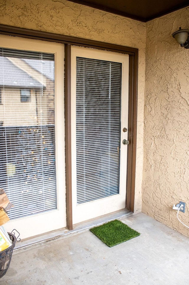 2010 Cloisters Dr Unit 2321, Arlington, TX 76011 - property entrance featuring stucco siding