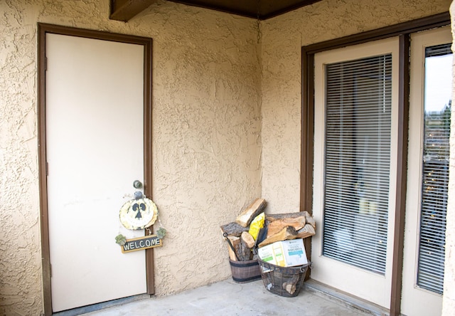 2010 Cloisters Dr Unit 2321, Arlington, TX 76011 - entrance to property featuring stucco siding