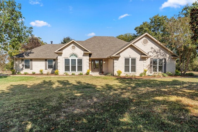 Listing photo 3 for 1036 High Meadow Dr, Mount Vernon TX 75457