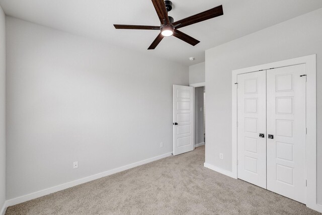4016-4018 Clovis St, Midlothian, TX 76065 - unfurnished bedroom with carpet, baseboards, a closet, and ceiling fan