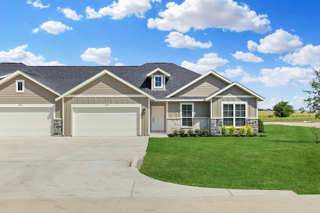 4016-4018 Clovis St, Midlothian, TX 76065 - view of front facade featuring board and batten siding, a shingled roof, a front lawn, concrete driveway, and stone siding