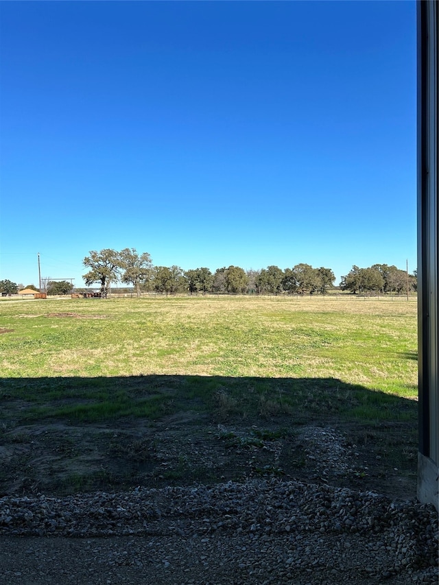 view of yard featuring a rural view