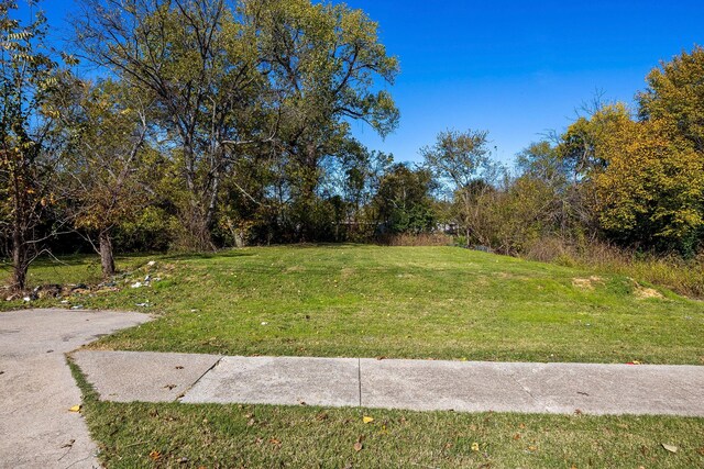 2433 52nd St, Dallas, TX 75216