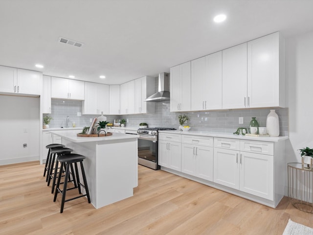 dining area featuring light hardwood / wood-style floors