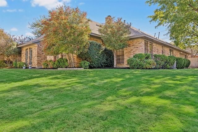 view of front of house with a front yard