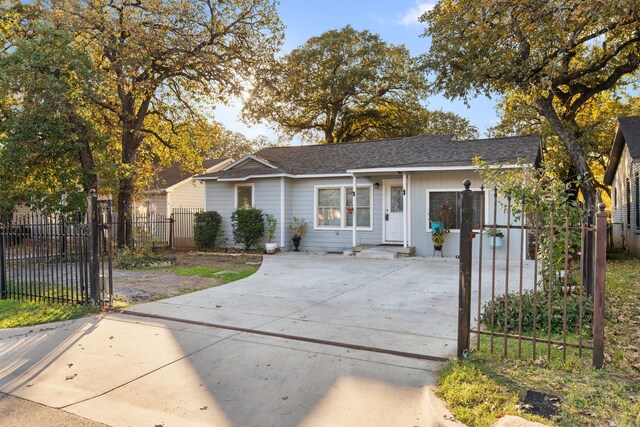 view of front of home