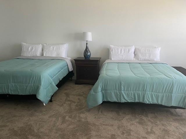 bedroom featuring carpet flooring