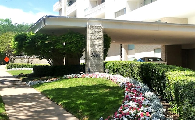 3701 Turtle Creek Blvd Unit 11H, Dallas, TX 75219 - view of home's exterior with brick siding