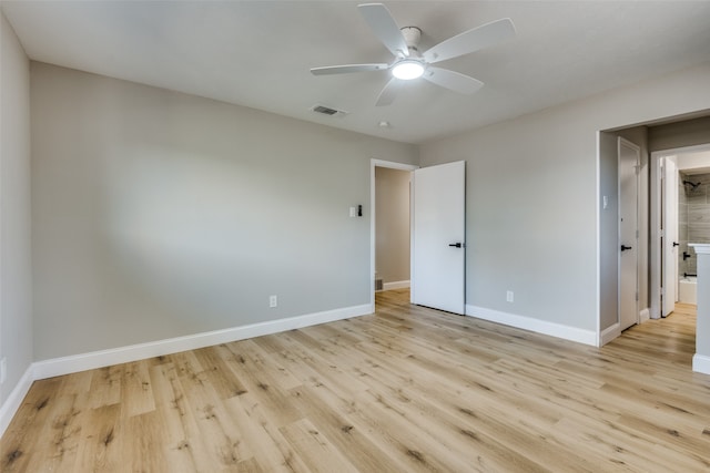 unfurnished bedroom featuring ceiling fan and light wood-type flooring