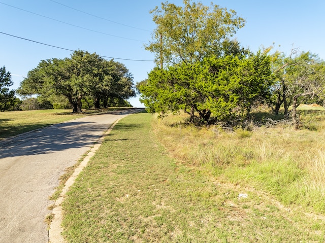 Listing photo 2 for 41033 Flagstone Cir, Whitney TX 76692