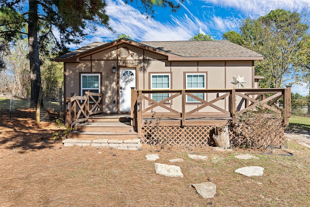 view of front of property