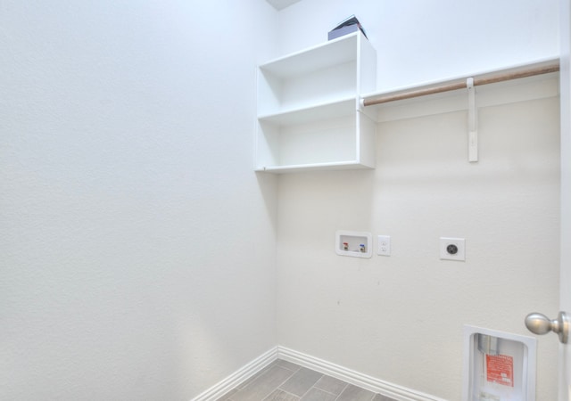 clothes washing area with hookup for an electric dryer and washer hookup