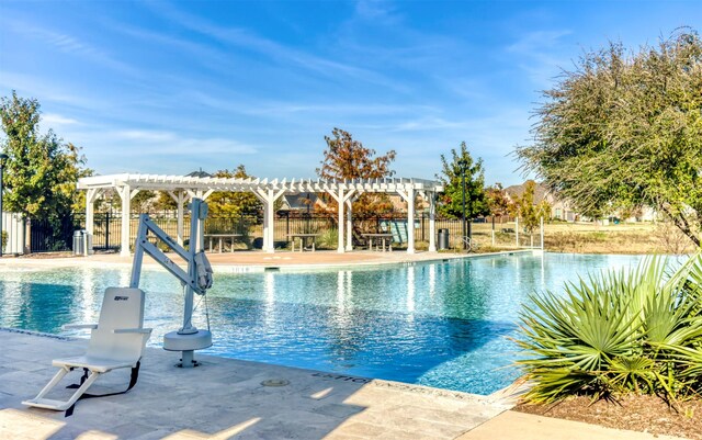 surrounding community featuring a pergola