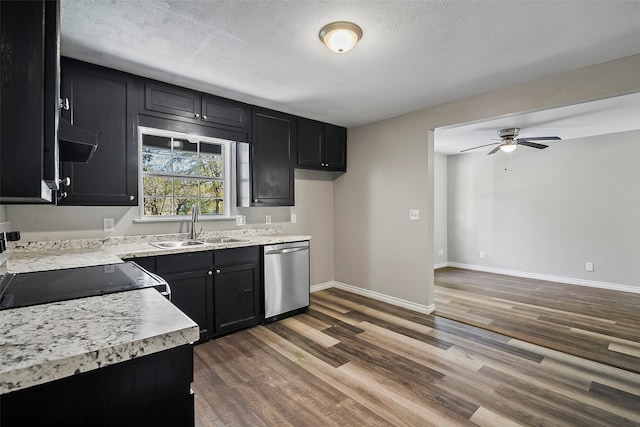 kitchen with dark wood-type flooring, black range, sink, stainless steel dishwasher, and ceiling fan