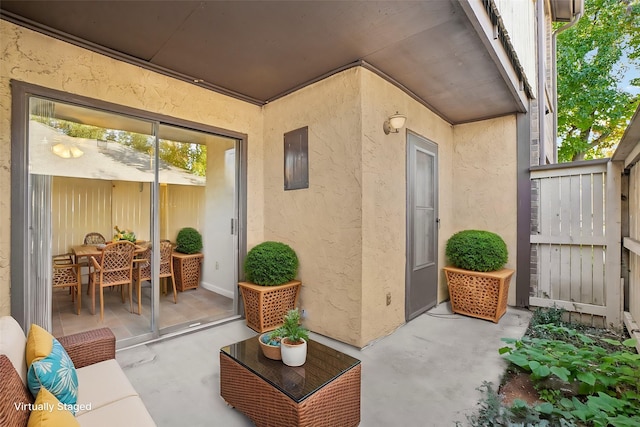 view of patio with outdoor dining space