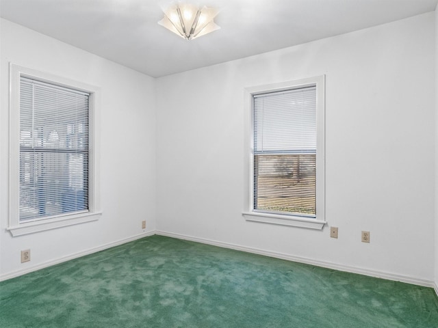 view of carpeted spare room