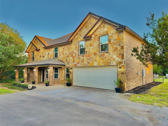 view of front facade with a garage