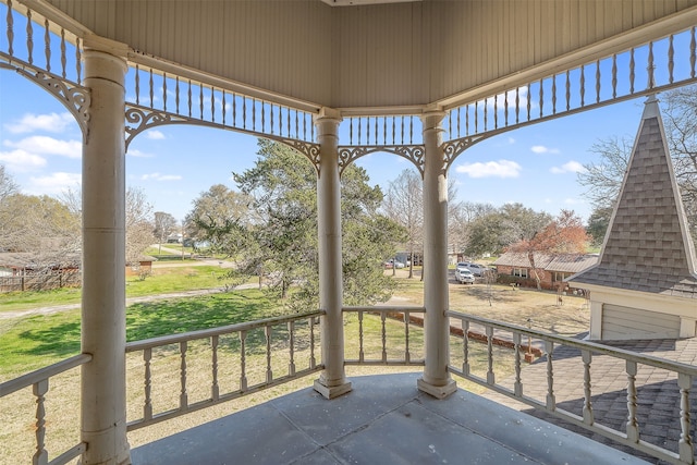 view of patio / terrace with covered porch