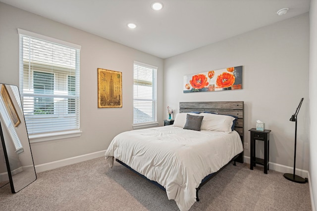 bedroom featuring carpet floors