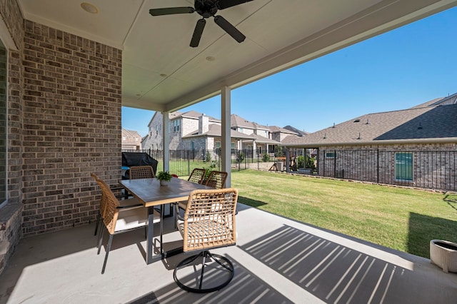 view of patio with ceiling fan