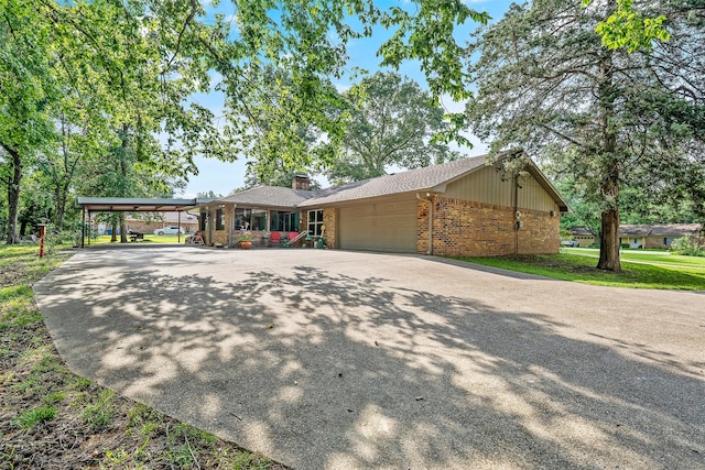 single story home featuring a garage