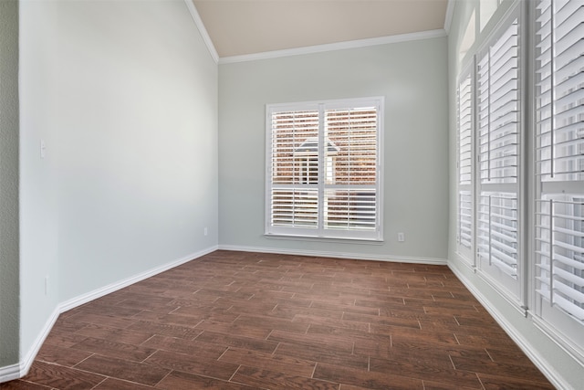 empty room with ornamental molding