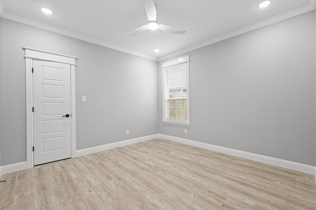 unfurnished room featuring light wood-type flooring, ceiling fan, and ornamental molding