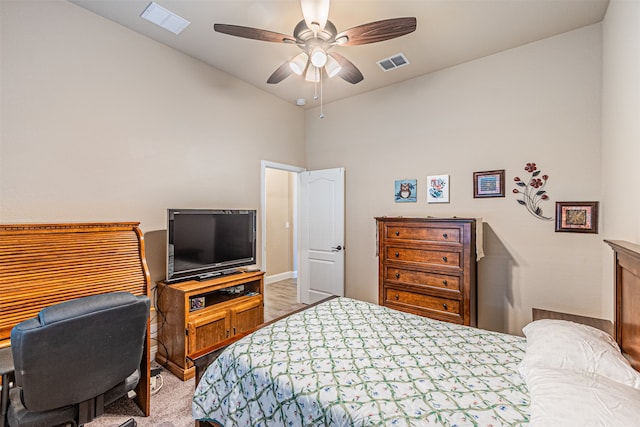 bedroom featuring vaulted ceiling and ceiling fan