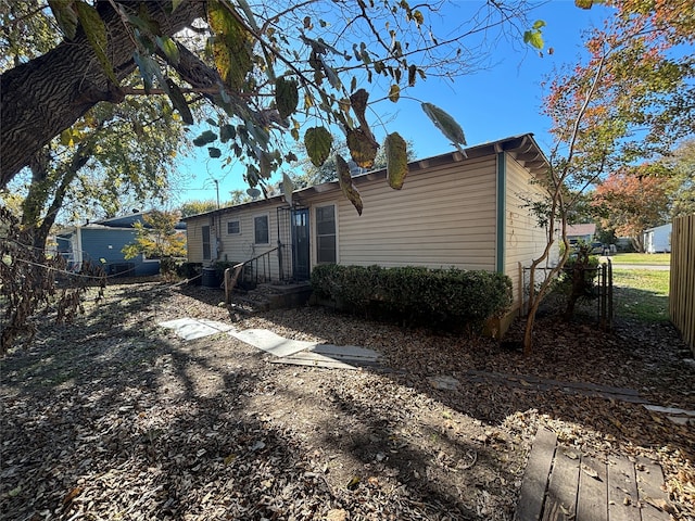 4848 Haas Dr, Dallas, TX 75216 - view of back of house